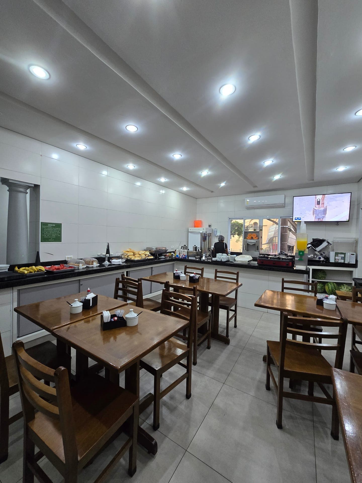 Café da manhã do Hotel Dona Lú