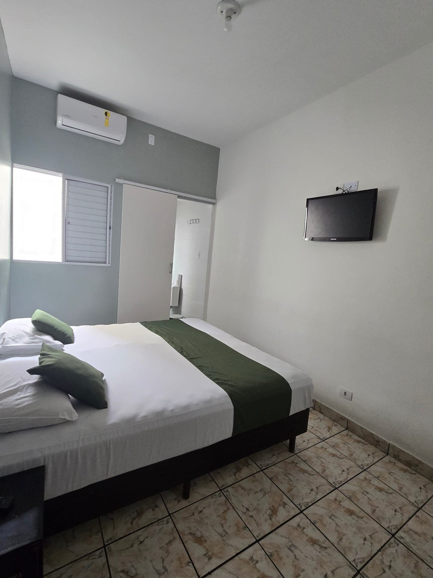 Suíte Casal ou Duplo do Hotel Dona Lú